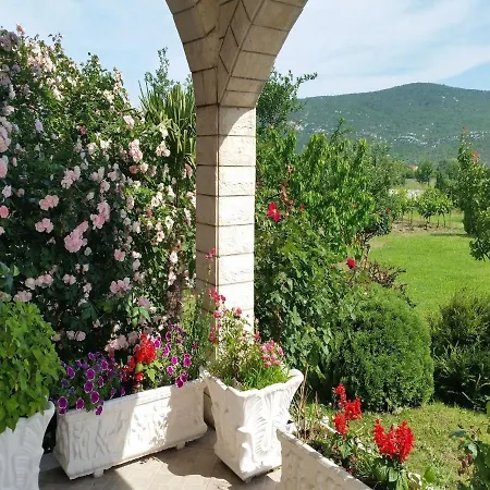Villa Poolincluded Villa Neoric *